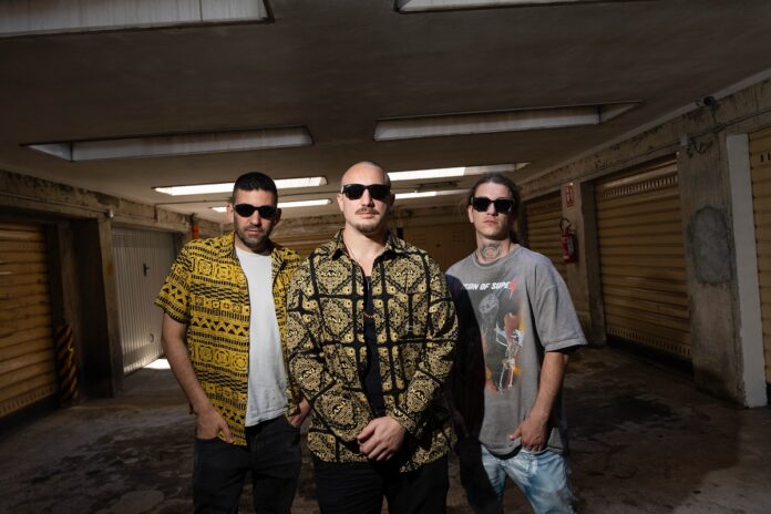Jangy Leeon con Jack The Smoker e Dani Faiv FOTO Jangy Leeon con Jack The Smoker e Dani Faiv
