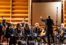 Roberto Bonati conduce la Chironomic Orchestra in Mandàla o un tappeto per Morton Bonati_PJF