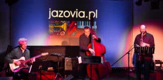 Jazz Area Metropolitana chiude il 23 ottobre a Mirano (VE) con Roberto Bonati Madreperla Trio Roberto Bonati Madreperla Trio, concerto di Jazz Area Metropolitana a Mirano